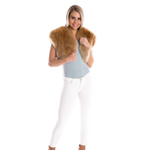 Load image into Gallery viewer, Alpaca Bolero Vest
