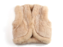 Load image into Gallery viewer, Alpaca Bolero Vest
